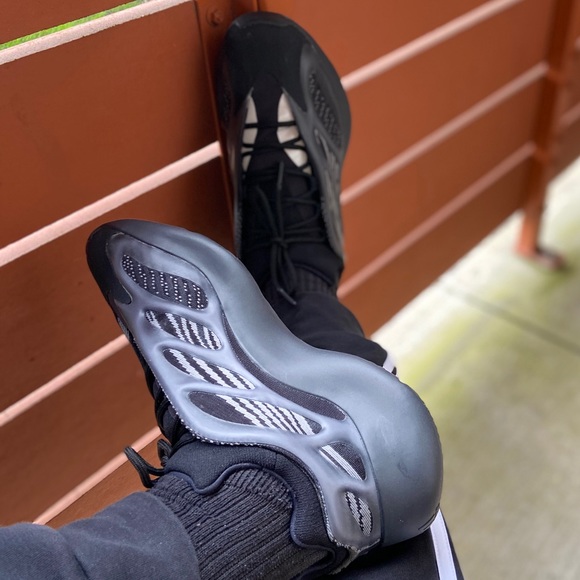 Meet Me! I’m easy going, fun and have some style. - Picture 9 of 14